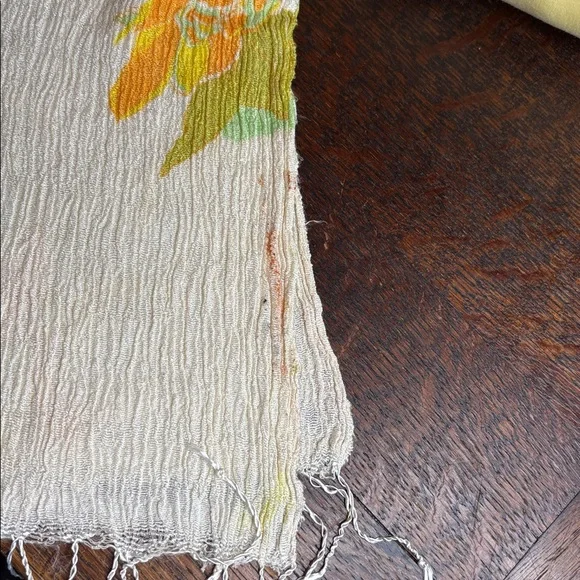 NWOT Savannah Morrow The Label Floral Crinkle Scarf / Sarong in Andria Print. - Picture 8 of 8